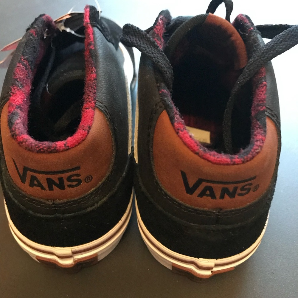 Vans Chapman mid